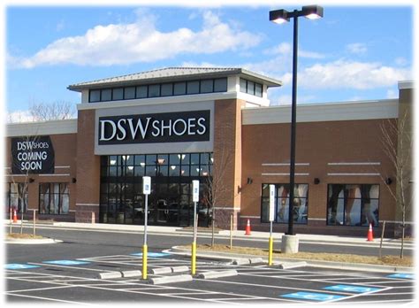 is a leading branded footwear and accessories retailer that offers a huge selection of brand name and designer footwear and accessories for women, men, and kids. . Dsw waldorf md